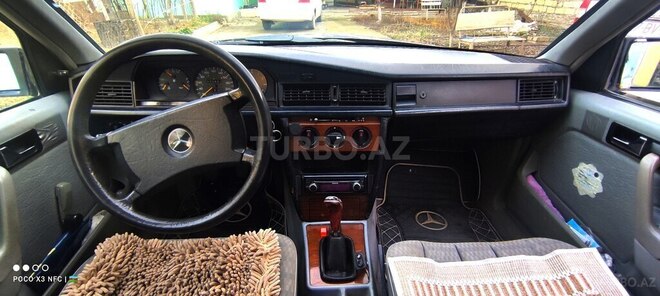 Mercedes 190 1990, 330,000 km - 1.8 l - Xaçmaz