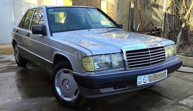 Mercedes 190 1990, 330,000 km - 1.8 l - Xaçmaz