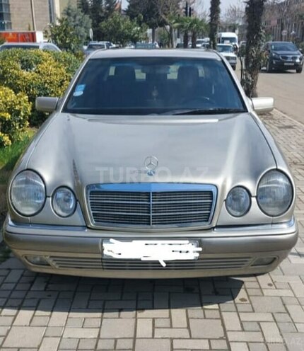 Mercedes E 230 1997, 317,000 km - 2.3 l - Masallı
