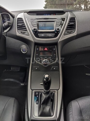 Hyundai Elantra 2015, 186,875 km - 1.8 l - Bakı