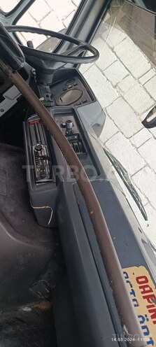 Mercedes 208 D 1995, 969,000 km - 2.3 л - Şirvan