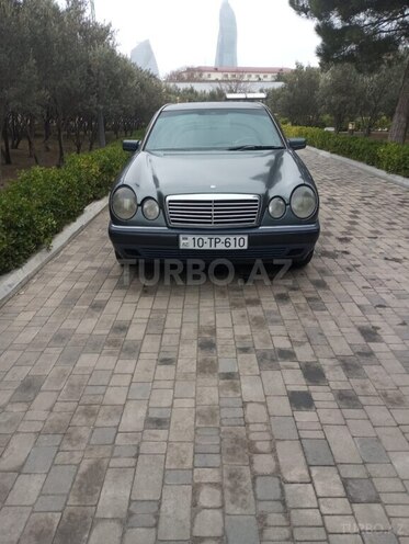 Mercedes E 280 1996, 290,000 km - 2.8 l - Bakı