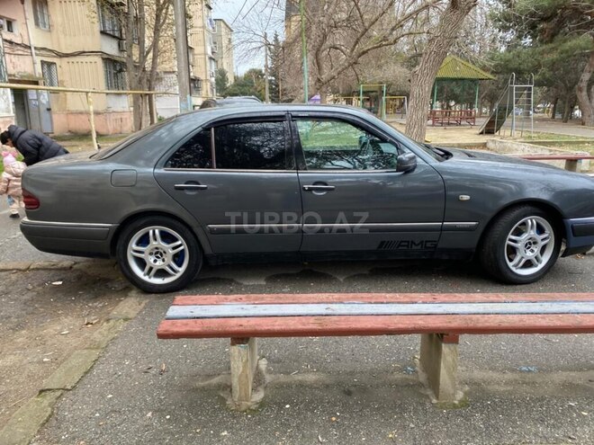 Mercedes E 280 1996, 290,000 km - 2.8 l - Bakı