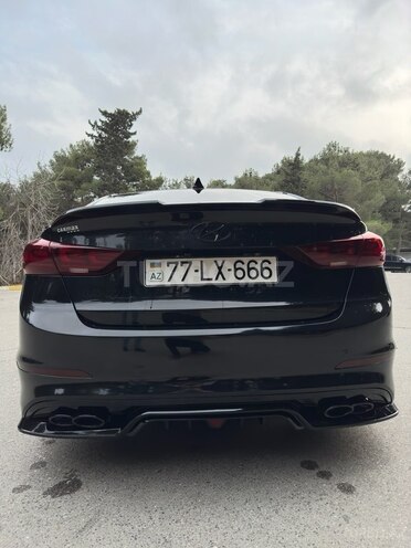 Hyundai Elantra 2016, 177,028 km - 2.0 l - Bakı
