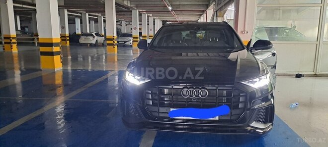 Audi Q8 2023, 8,006 km - 3.0 l - Bakı