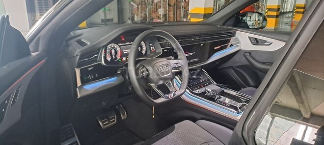 Audi Q8 2023, 8,006 km - 3.0 l - Bakı