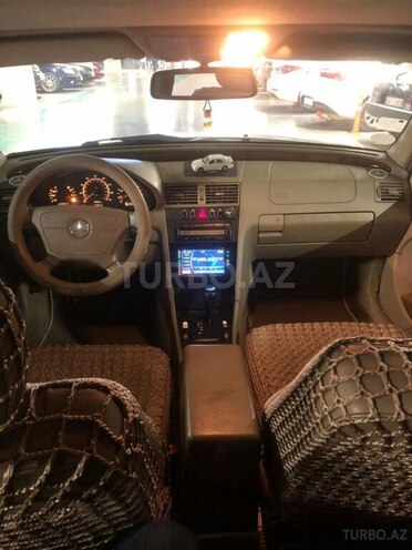 Mercedes C 200 1997, 215,325 km - 2.0 l - Bakı