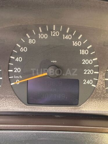 Mercedes E 280 2000, 307,000 km - 2.8 l - Bakı