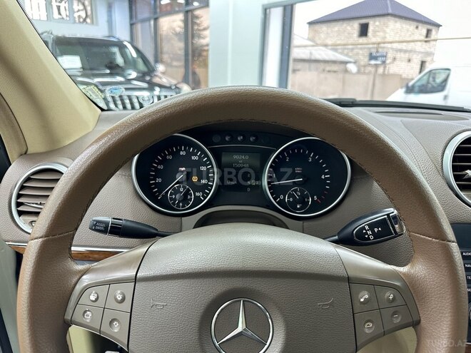 Mercedes GL 320