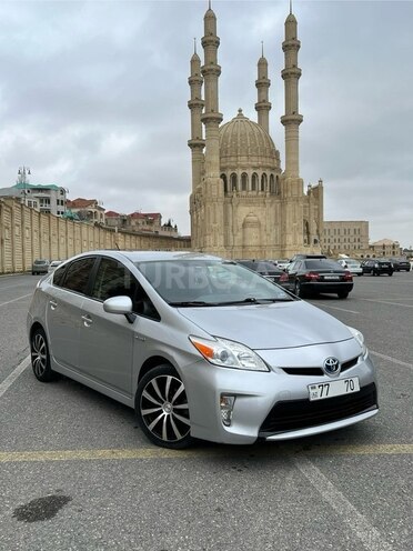 Toyota Prius 2015, 162,000 km - 1.8 л - Bakı