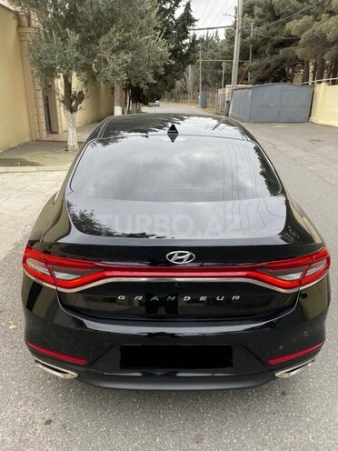 Hyundai Grandeur 2017, 135,000 km - 2.2 л - Bakı