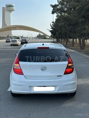 Hyundai i30 2007, 246,000 km - 1.6 l - Bakı