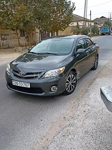 Toyota Corolla 2011, 116,000 km - 1.8 l - Salyan