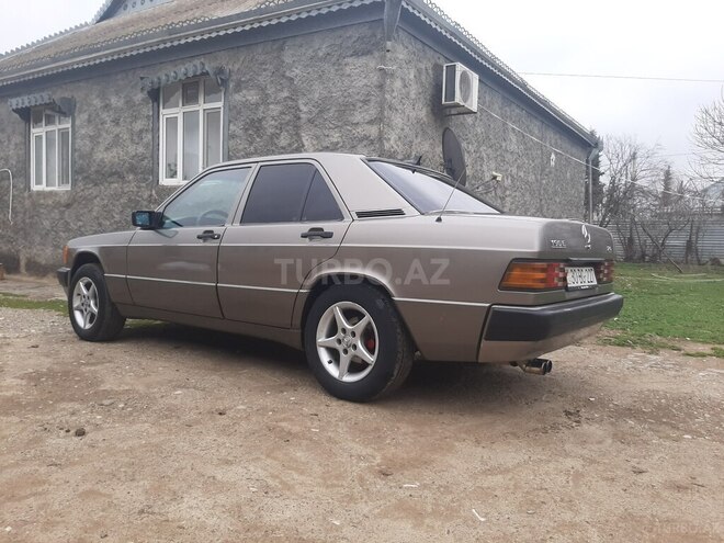 Mercedes 190 1991, 349,645 km - 1.8 l - Ağcabədi