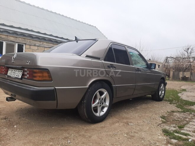 Mercedes 190 1991, 349,645 km - 1.8 l - Ağcabədi