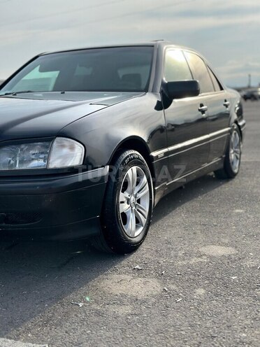 Mercedes C 220 1995, 517,000 km - 2.2 л - Sumqayıt