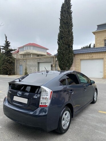 Toyota Prius 2011, 176,000 km - 1.8 l - Bakı