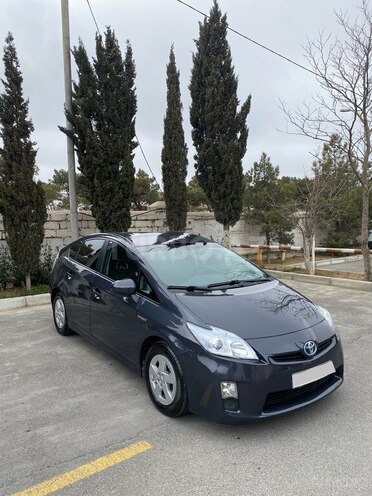 Toyota Prius 2011, 176,000 km - 1.8 l - Bakı