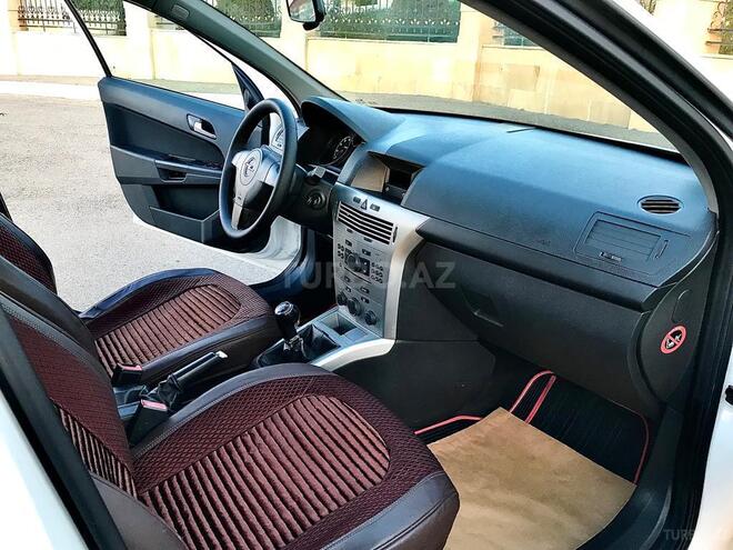 Opel Astra 2009, 181,172 km - 1.4 l - Gəncə