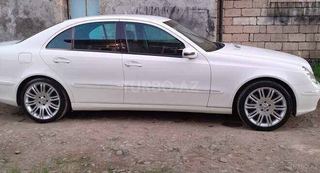 Mercedes E 240 2002, 300,000 km - 2.4 l - Masallı