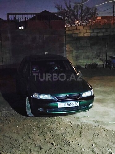Opel Vectra 1997, 335,000 km - 1.8 l - Bakı