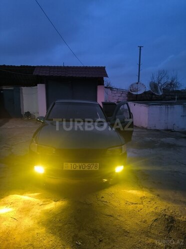 Opel Vectra 1997, 335,000 km - 1.8 l - Bakı