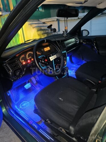 Opel Vectra 1997, 335,000 km - 1.8 l - Bakı