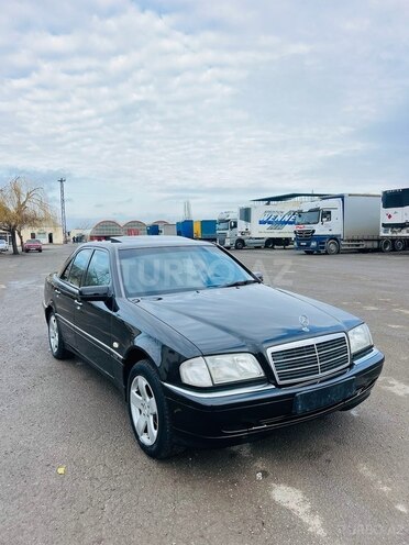 Mercedes C 180 1999, 295,000 km - 1.8 л - Tovuz