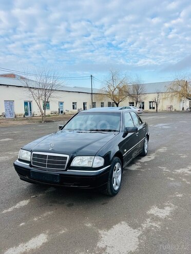 Mercedes C 180 1999, 295,000 km - 1.8 л - Tovuz