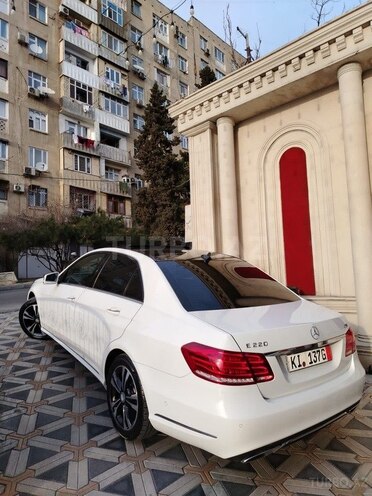 Mercedes E 220 2013, 203,000 km - 2.2 л - Bakı