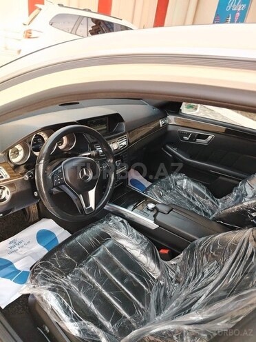 Mercedes E 220 2013, 203,000 km - 2.2 л - Bakı