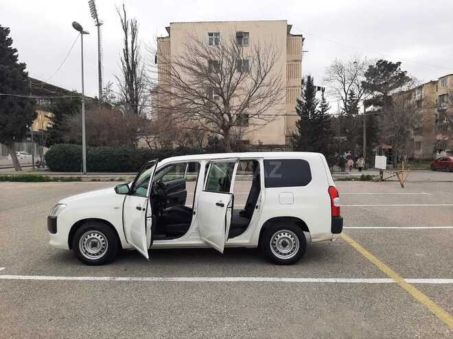 Toyota  2019, 56,000 km - 1.3 l - Bakı