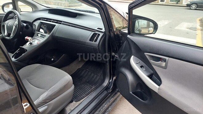 Toyota Prius 2013, 389,213 km - 1.8 l - Bakı