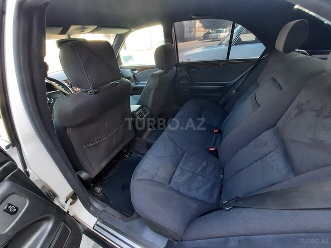 Mercedes E 230 1996, 387,000 km - 2.3 l - Şəmkir