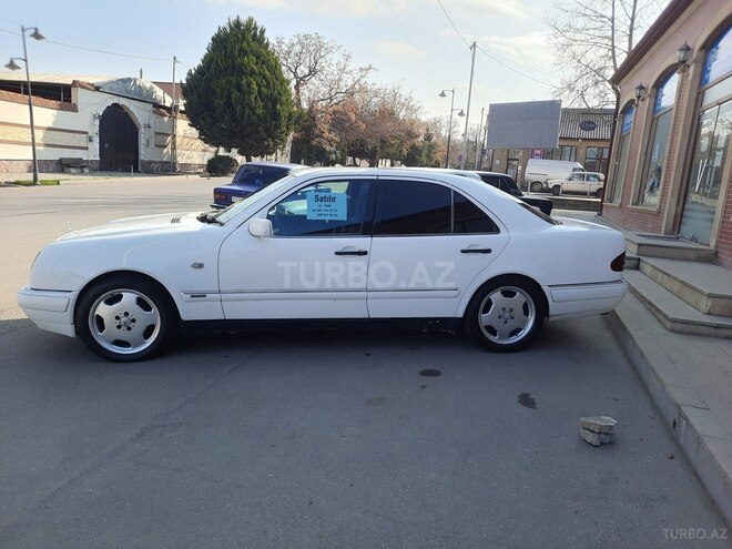 Mercedes E 230 1996, 387,000 km - 2.3 l - Şəmkir