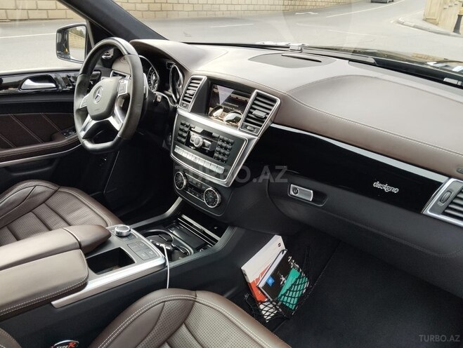 Mercedes GL 63 AMG 2014, 102,000 km - 5.5 l - Bakı