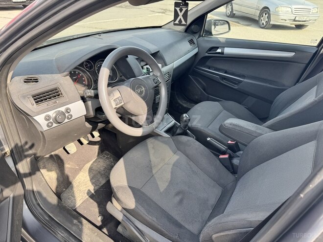 Opel Astra 2006, 355,000 km - 1.4 l - Bakı