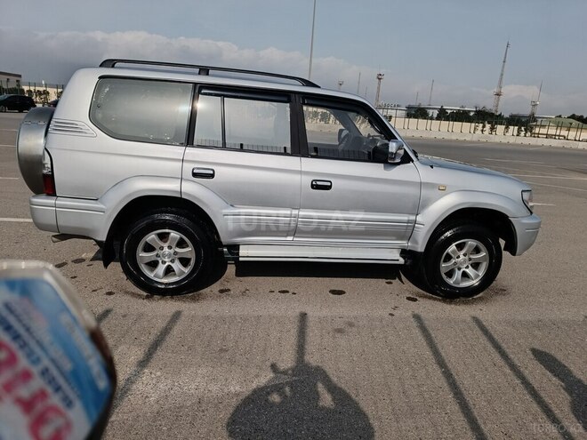 Toyota Prado 2001, 332,000 km - 3.0 l - Bakı