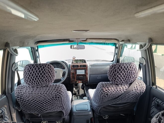 Toyota Prado 2001, 332,000 km - 3.0 l - Bakı