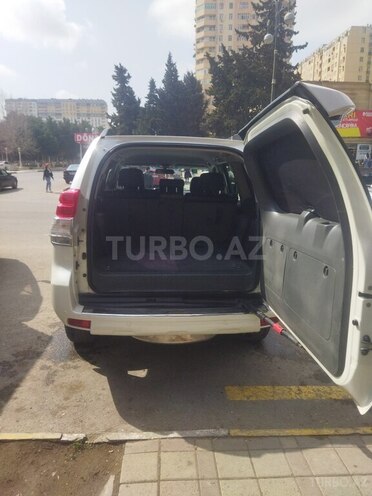 Toyota Prado 2010, 246 km - 2.7 л - Bakı