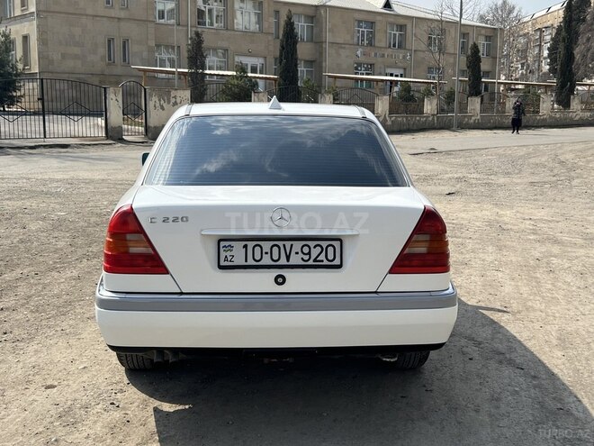Mercedes C 220 1995, 360,000 km - 2.2 л - Gəncə