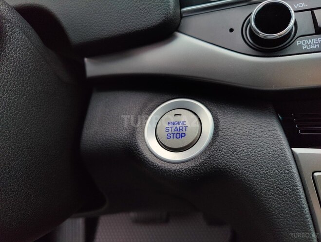 Hyundai Elantra 2017, 83,000 km - 2.0 l - Bakı