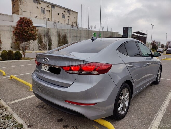 Hyundai Elantra 2017, 83,000 km - 2.0 l - Bakı
