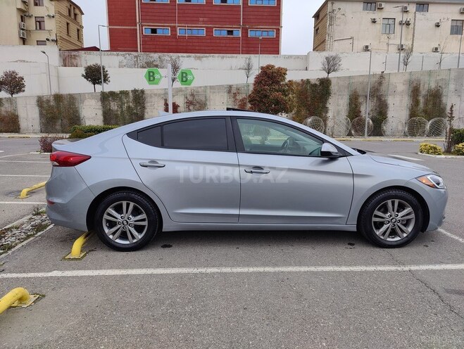 Hyundai Elantra 2017, 83,000 km - 2.0 l - Bakı