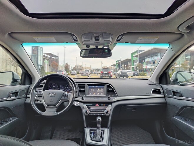 Hyundai Elantra 2017, 83,000 km - 2.0 l - Bakı