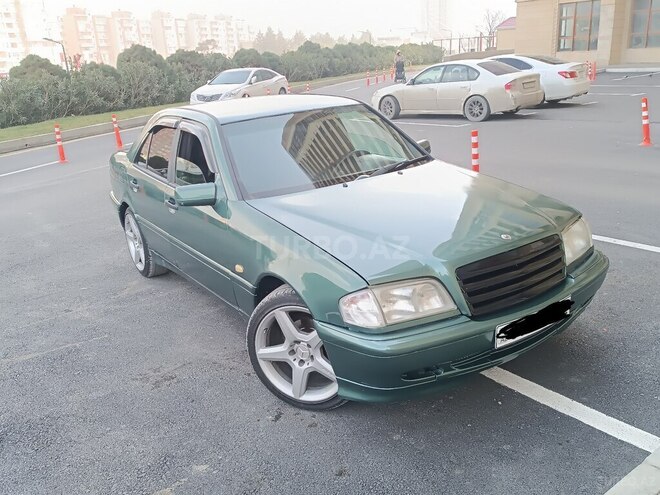 Mercedes C 200 1995, 328,455 km - 2.0 л - Bakı