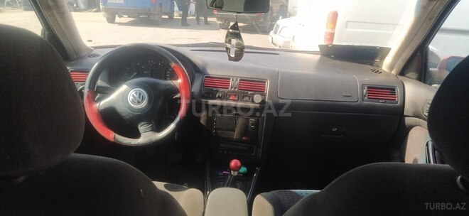 Volkswagen Jetta 2000, 300,000 km - 1.6 l - Qəbələ
