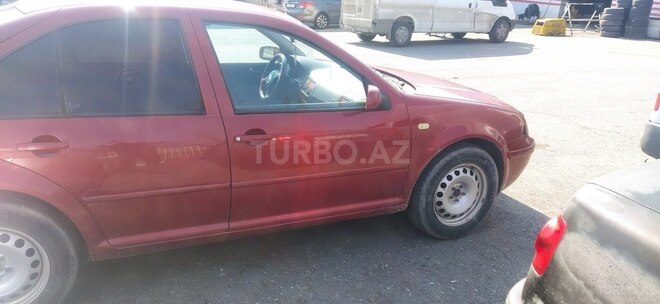 Volkswagen Jetta 2000, 300,000 km - 1.6 l - Qəbələ