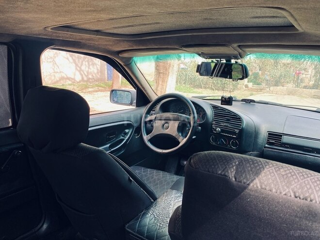 BMW 318 1993, 550,000 km - 1.8 l - Bakı