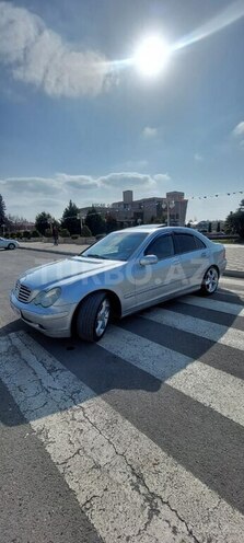Mercedes C 240 2001, 285,000 km - 2.4 l - Ucar